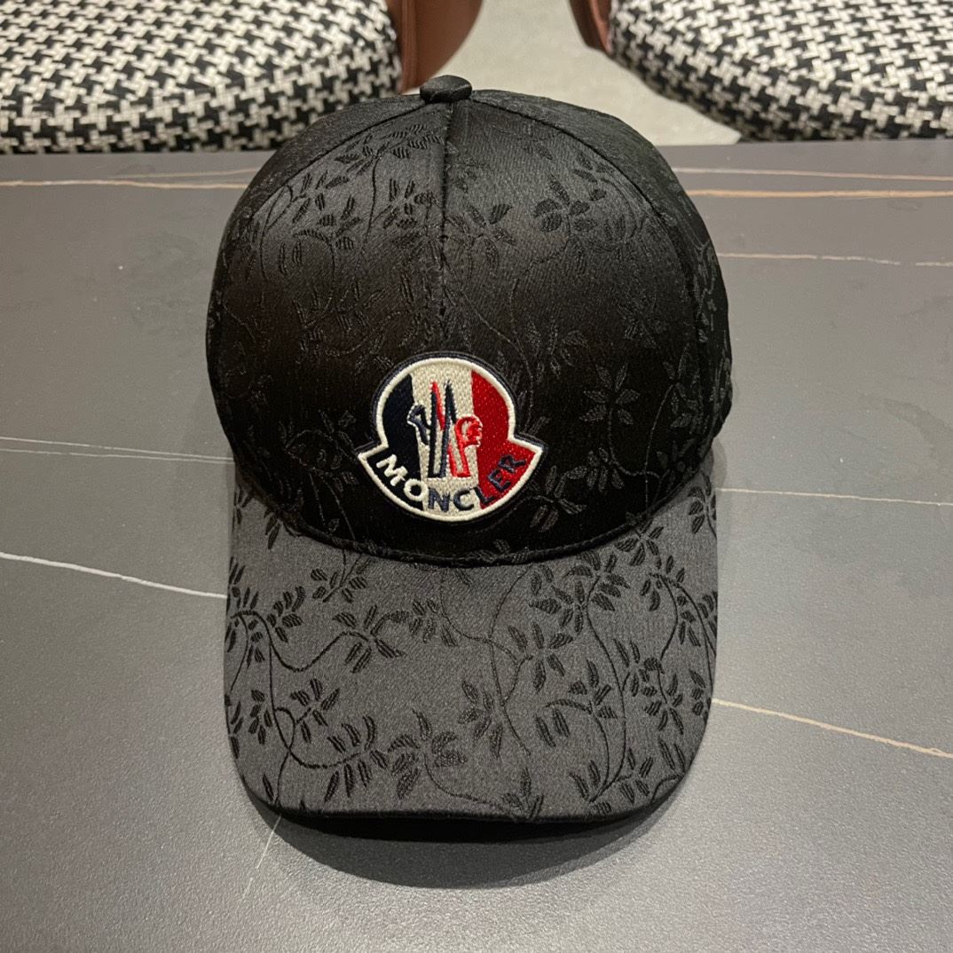 Moncler Caps